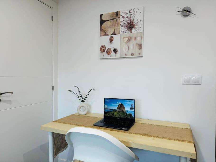 Apartamento Increible Piso Al Lado Del Centro De *